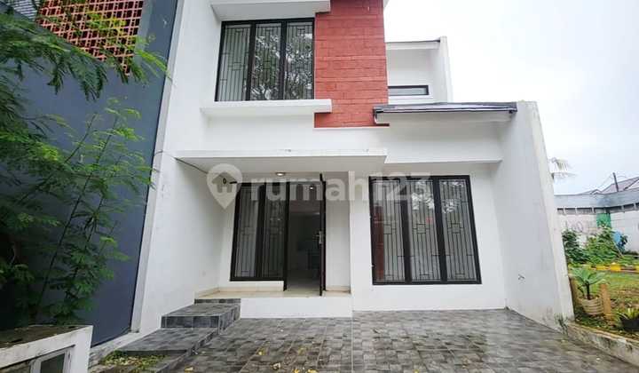 Dijual Rumah 2 Lantai Minimalis Sudah Renovasi di Graha Raya di Dijual Rumah 2 Lantai Minimalis Sudah Renovasi di Graha Raya di