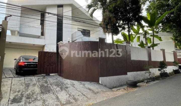 Jual Rumah Bangunan 2 Lantai Ada Kolam Renang di Jl Bangka Jaksel Jual Rumah Bangunan 2 Lantai Ada Kolam Renang di Jl Bangka Jaksel