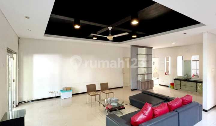 Jual Rumah Mewah Hook Harga di Bawah Pasaran di Cluster BSD Jual Rumah Mewah Hook Harga di Bawah Pasaran di Cluster BSD