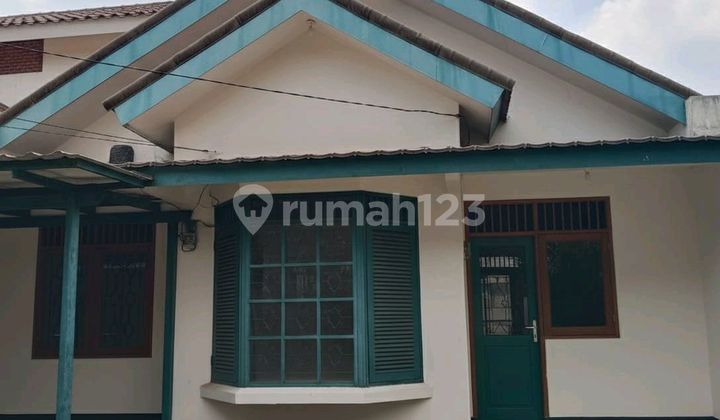 Jual Rumah 1 Lantai di Dekat Stan di Bintaro Tangerang Selatan