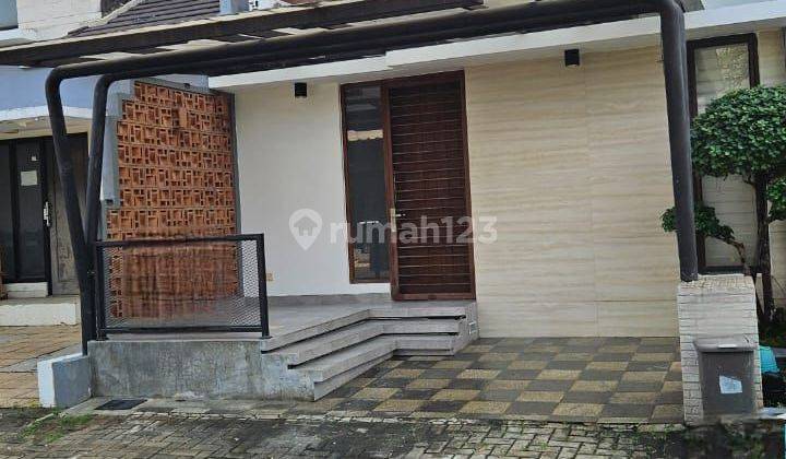 Jual Rumah 2 Lantai Siap Huni Dekat Transmart Graha Raya  1