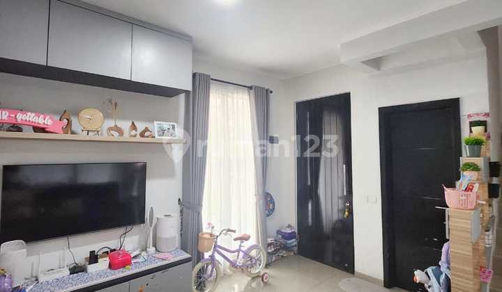 Jual Rumah 2 Lantai Design Minimalis Modern di Bintaro Jaya 2