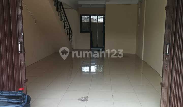 Jual Ruko di Graha Raya Gratis Mobil Classic Mercedes Benz W123