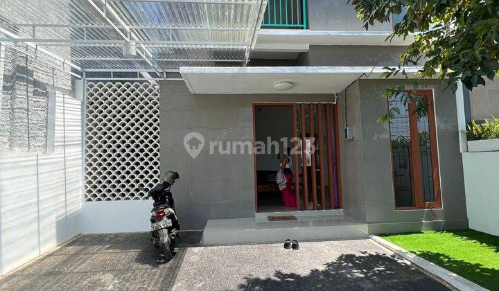 Rumah Sewa Fully Furnished 2 Lantai Area Renon 1