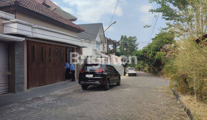 RUMAH MEWAH DI GRIYA PERWITA WISATA 2