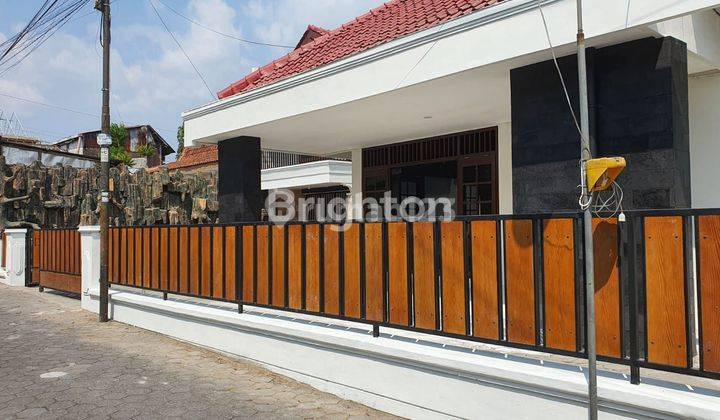 RUMAH KOST 16 KAMAR DI KALIURANG 1