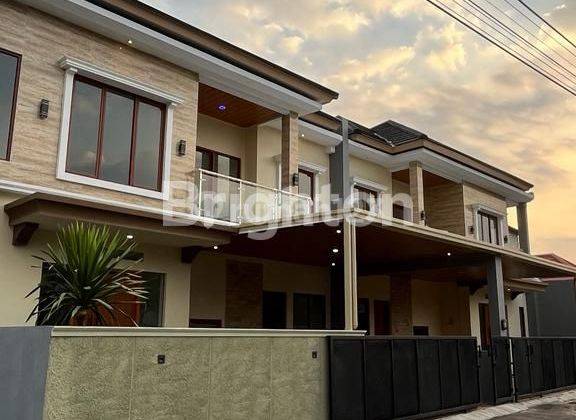 RUMAH BARU 2LT SIAP HUNI LOKASI JOGJA UTARA DEKAT JL PALAGAN 1