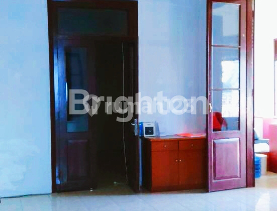 LUXURY HOUSE IN THE HEART OF YOGYAKARTA, STRATEGICALLY CLOSE TO MALIOBORO 2