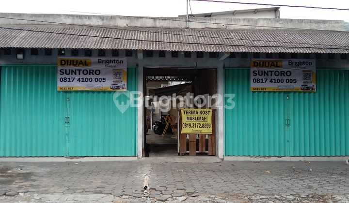 Tanah Luas Bonus bangunan Kost dan Toko Lokasi Strategis Pinggir jalan Aspal Dekat Pasar Induk Giwangan