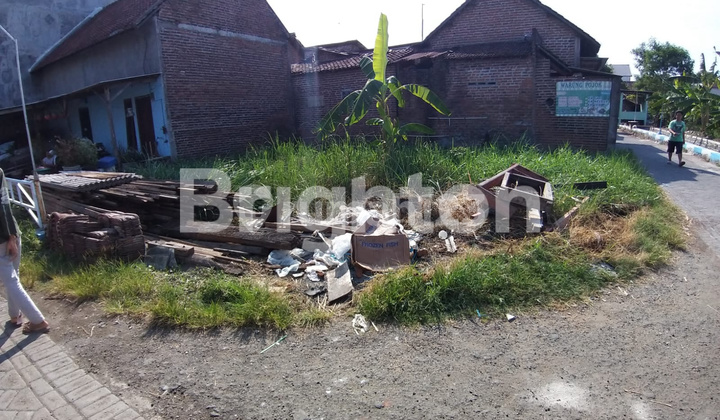 TANAH KAV HOOK 2 MUKA LINGKUNGAN PERUMAHAN