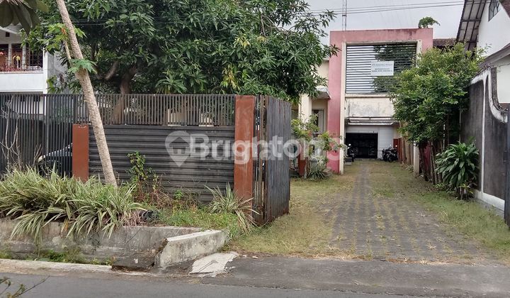 RUMAH BESAR UNTUK KANTOR DAN GUDANG DEKAT TERMINAL CONDONG CATUR