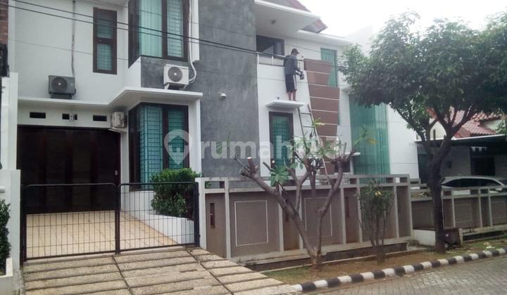 Dijual Rumah 2 Lantai Pas untuk Investasi Jangka Panjang 2