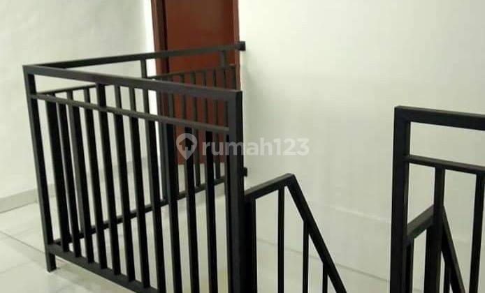 Ruko 3 Lantai Siap Pakai Lokasi Di Jalan Ramai 5