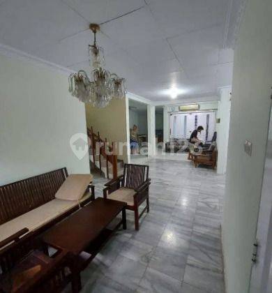 Jual rumah 2 Lantai di komplek Ekslusif  3
