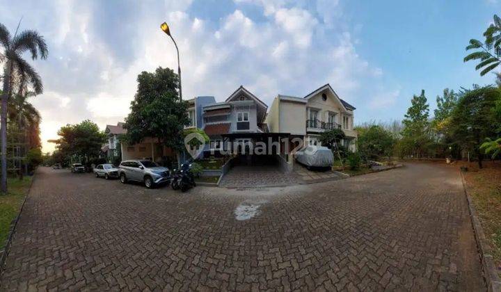 Jual rumah 2 Lantai di komplek Ekslusif  2