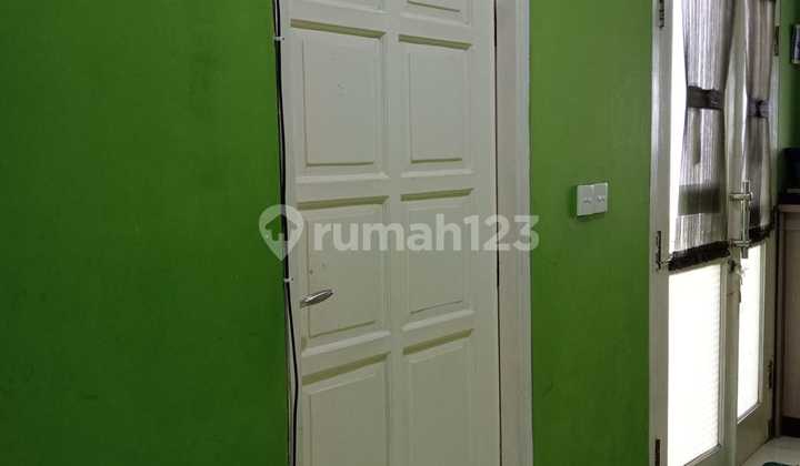 Dijual Rumah Huni Multifungsi Kost/Kantor/Kursus Lokasi Strategis 2