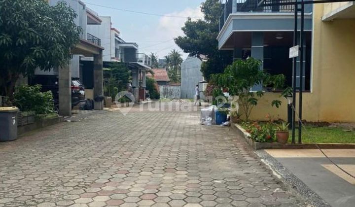 For Sale Second-Hand 2-Story House in Cluster Position Hook Near Pd Gede