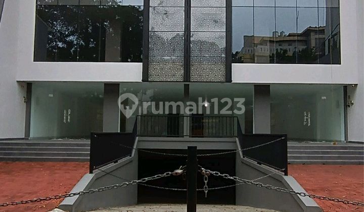 Dijual Gedung Baru di Jalan Utama Ramai Dijual Gedung Baru di Jalan Utama Ramai