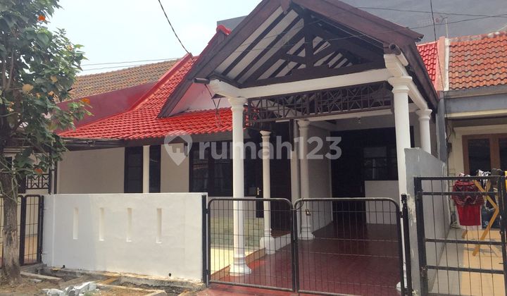 Dijual Rumah Bangunan Terawat Tanah Luas Siap Huni 1