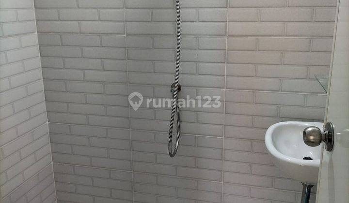 kamar mandi pinang ranti mansion jakarta timur