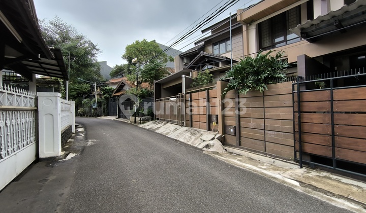 Quick Sale House in Diskum Cipinang Complex 2