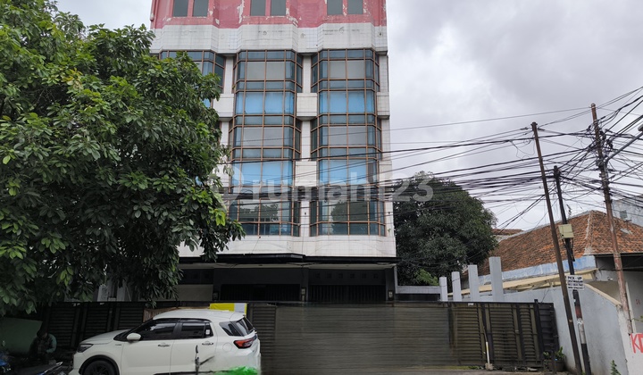 Quick Sale Office Building in Salemba Central Jakarta