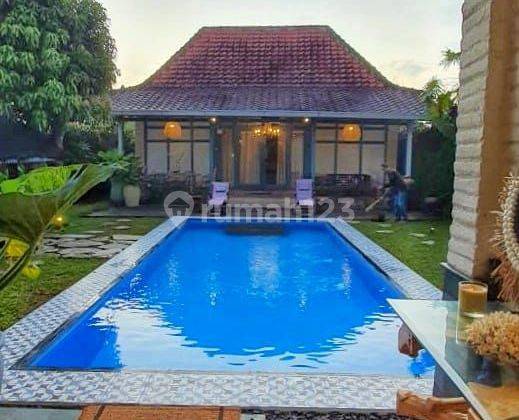 VILLA MEWAH!! Dijual Rumah Mewah Etnik Jawa Full Furnish 1