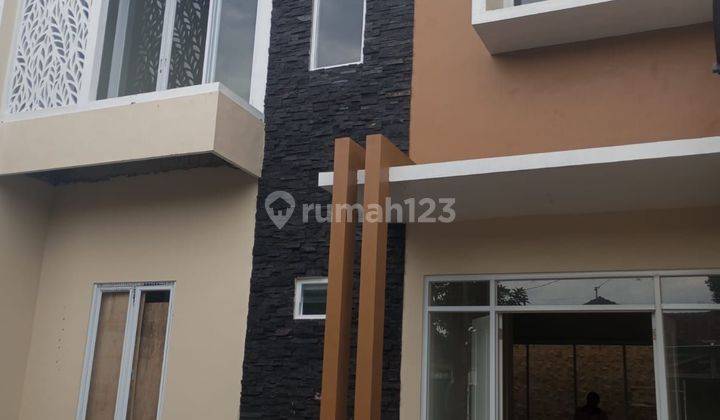 MURAH STRATEGIS!! Rumah Baru 2 Lantai di Selatan Ringroud  1