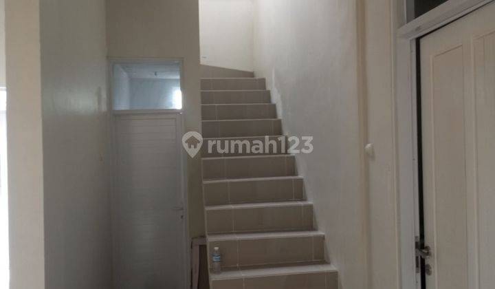 MURAH STRATEGIS!! Rumah Baru 2 Lantai di Selatan Ringroud  2