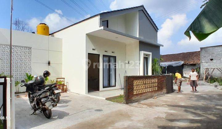 
FULLY FURNISHED !!

RUMAH BARU MODEL SCANDINAVIAN  2