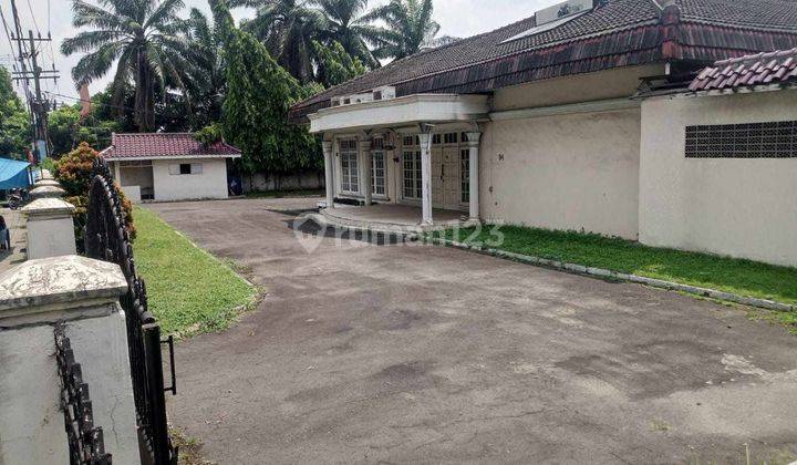 Rumah SHM di jl AH.Nasution pinggir jalan besar 1