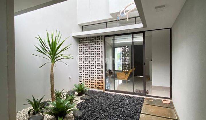 Rumah bagus baru summarecon bandung gedebage 10