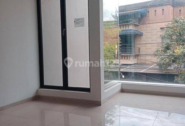 Rumah baru di Padjadjaran kota bandung 2 Lantai 3