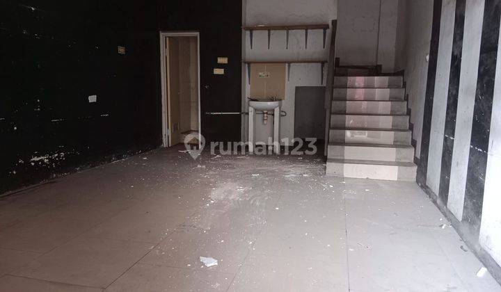 Ruko tempat usaha 3