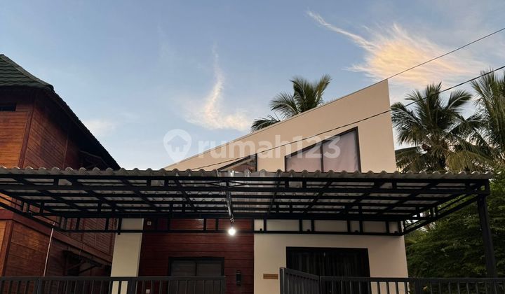 Well-Furnished House Ready for Occupancy in Sindanglaya Cinangka