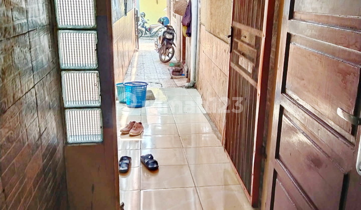 Kosan 7 Pintu Terisi Penuh Serdang Blosong Dekat Kawasan Industri 1