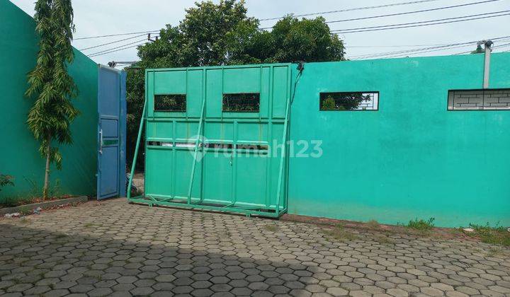 Gudang Plus Eks Kantor Lpg Cibeber Strategis 2