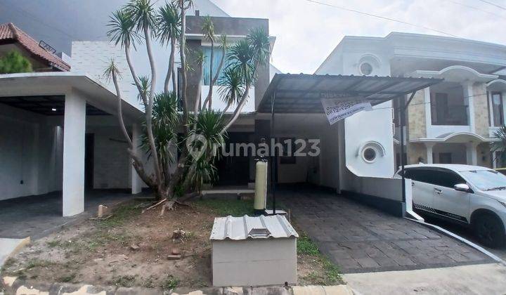 Hunian Bagus 2 Lantai Palm Hills Jl Lotus Putih