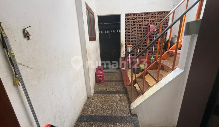 Hunian Bagus Bonus Rumah Gadang dan Kolam Renang Kemang 2