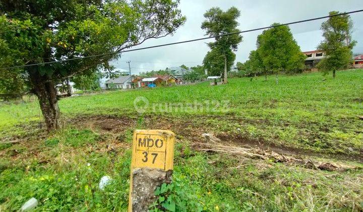 Jual Tanah Kosong Rata di Hook Jalan Raya Jalan  Sonder Atas, SHM 2