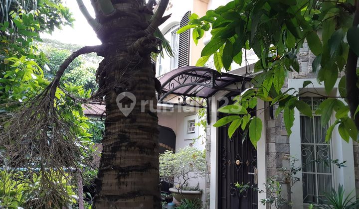 Rumah 2 lantai Mewah di Lippo Karawaci Dijual