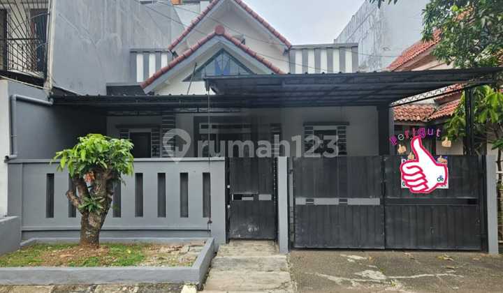Rumah 2 Lantai Siap Huni Dekat Transmart Graha Raya Bintaro S H M