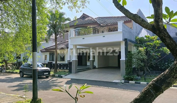 Rumah Luas Semi Furnished Siap Huni di Bintaro Rumah Luas Semi Furnished Siap Huni di Bintaro