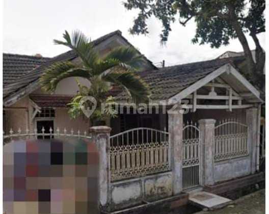 Dijual Rumah Murah Hitung Tanah di Perum Griya Asri Tangerang 2