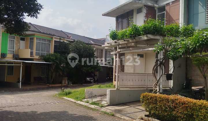 Rumah 2 Lantai Bagus di Jurang Mangu Dekat Stasiun Pondok Ranji Rumah 2 Lantai Bagus di Jurang Mangu Dekat Stasiun Pondok Ranji