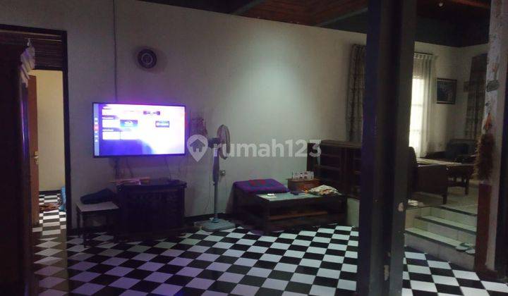 Rumah 2 Lantai Bagus Unfurnished SHM di Margahayu Permai, Bandung 1