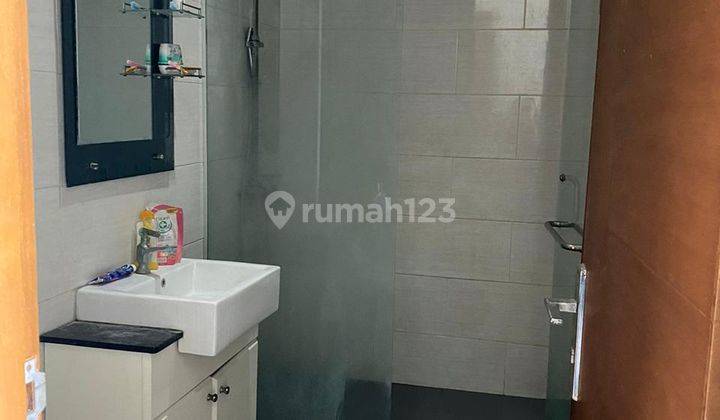 Rumah Bagus Unfurnished SHM di Sri Kusumah, Bandung 1