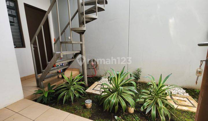 Rumah Bagus Unfurnished SHM di Cynthia Summarecon, Bandung 2