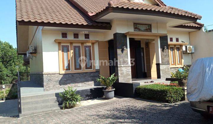 Rumah Bagus Unfurnished SHM di Cileunyi, Bandung 1