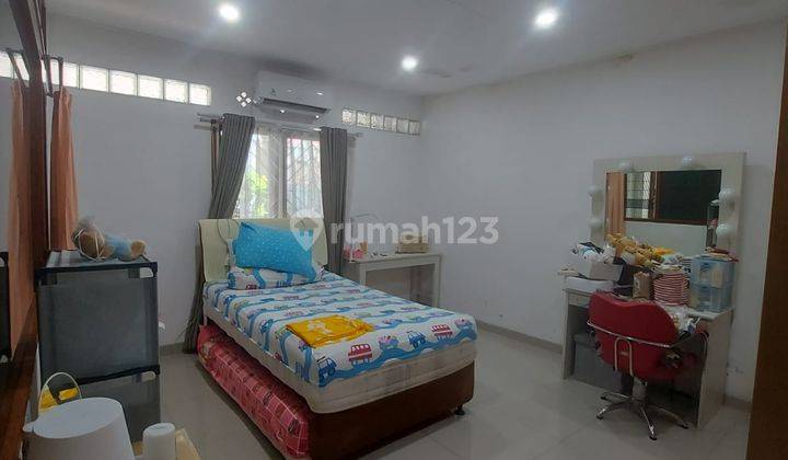 Rumah Bagus Unfurnished SHM di Pagarsih, Bandung 2